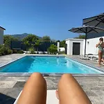 Βίλα La Pointe D'aspretto
