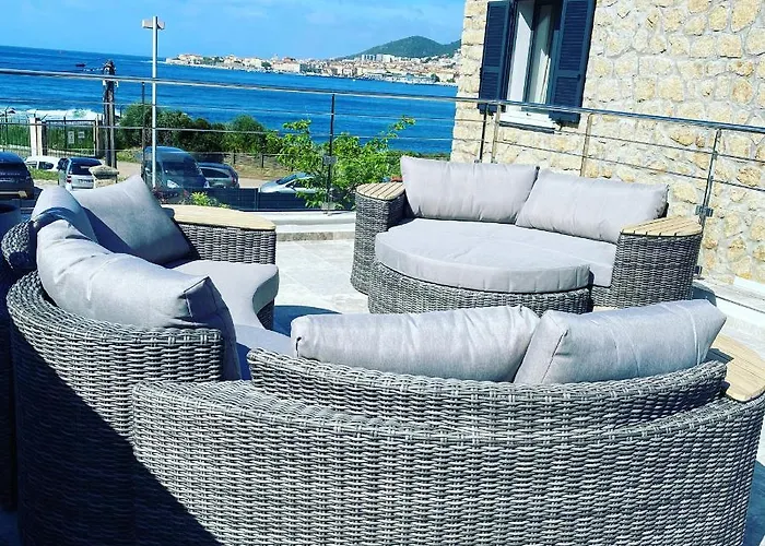 Villa La Pointe D'aspretto Ajaccio (Corsica)