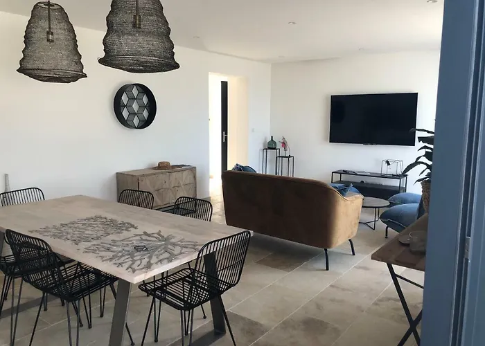 Villa La Pointe D'aspretto *